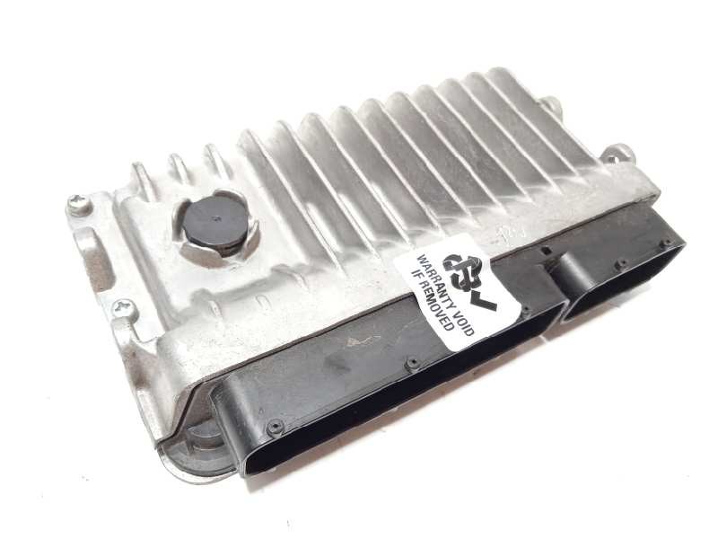 Recambio de centralita motor uce para toyota yaris hybrid feel! referencia OEM IAM 896610DT20  MB2756002780
