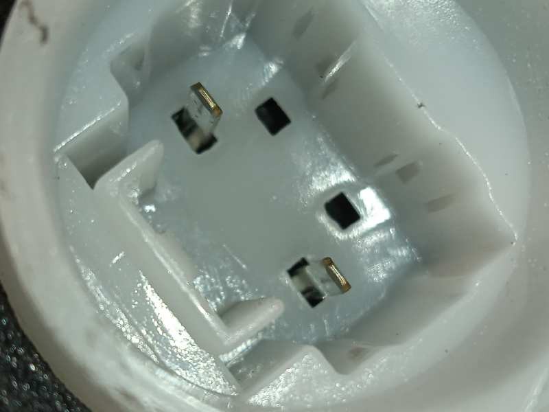 Recambio de cerradura puerta trasera derecha para toyota yaris hybrid feel! referencia OEM IAM 690500D310  