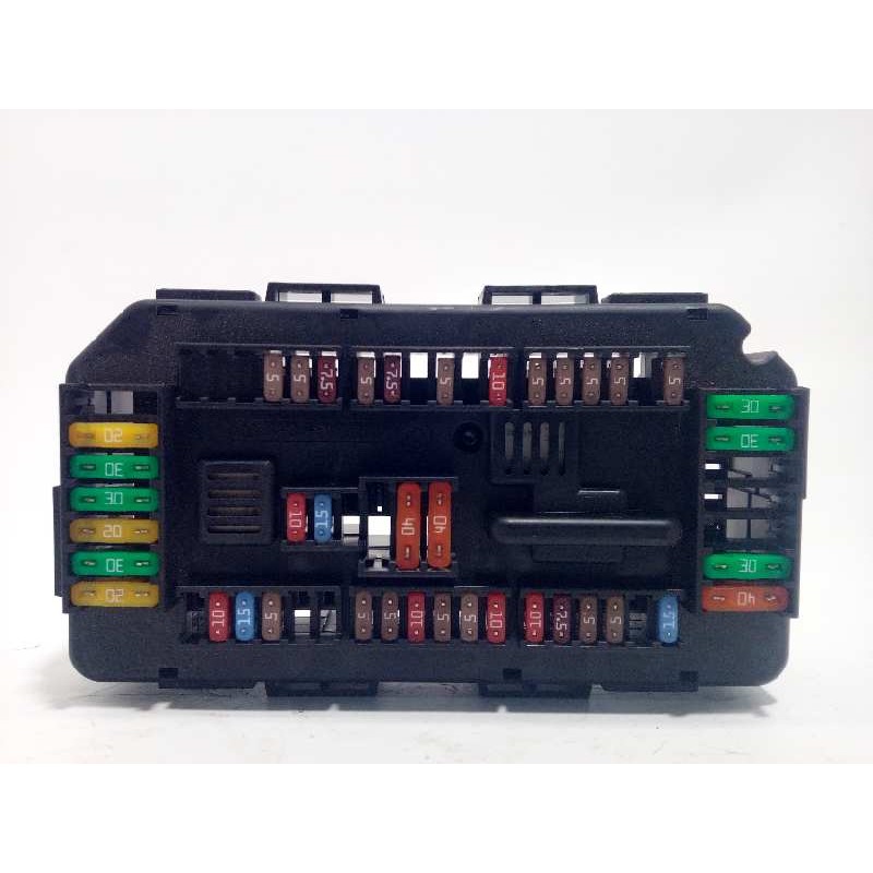 Recambio de caja reles / fusibles para bmw serie 4 coupe (f32) 420d referencia OEM IAM 61149337879  9337879