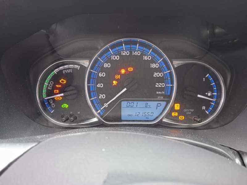Recambio de cuadro instrumentos para toyota yaris hybrid feel! referencia OEM IAM 838000U390  
