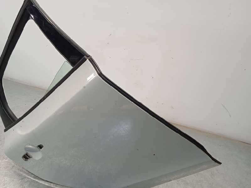 Recambio de puerta trasera derecha para volvo v40 cross country 2.0 diesel cat referencia OEM IAM 31662587 - Blanco 3
