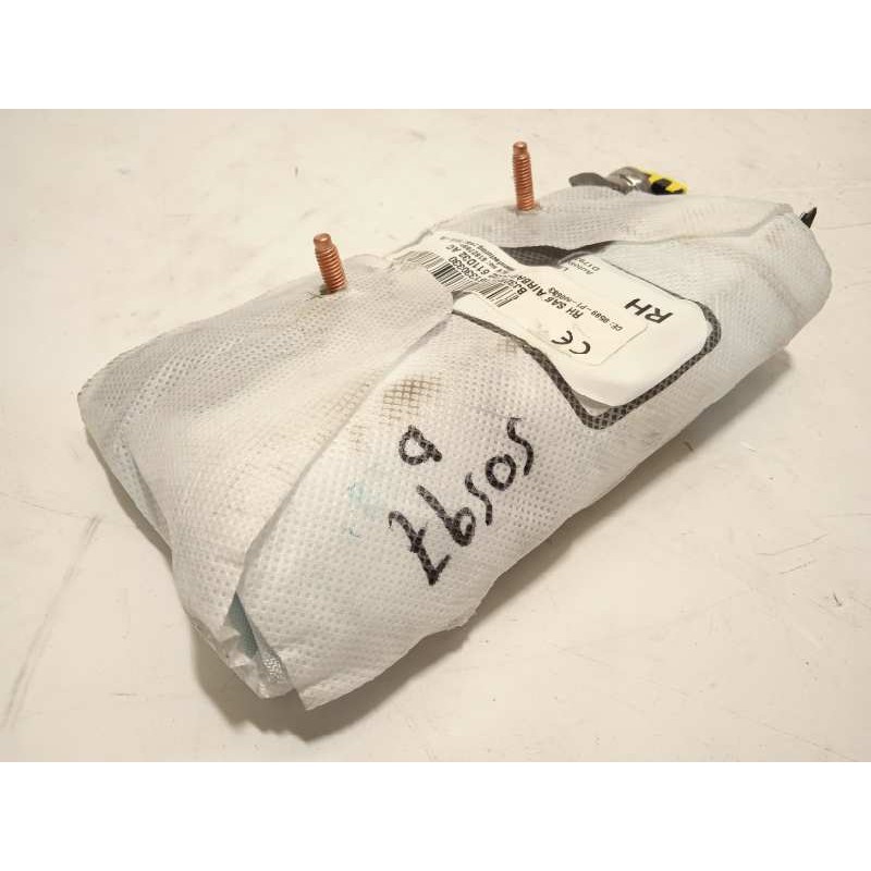 Recambio de airbag lateral derecho para land rover discovery sport se referencia OEM IAM BJ32611D32AC  LR026019