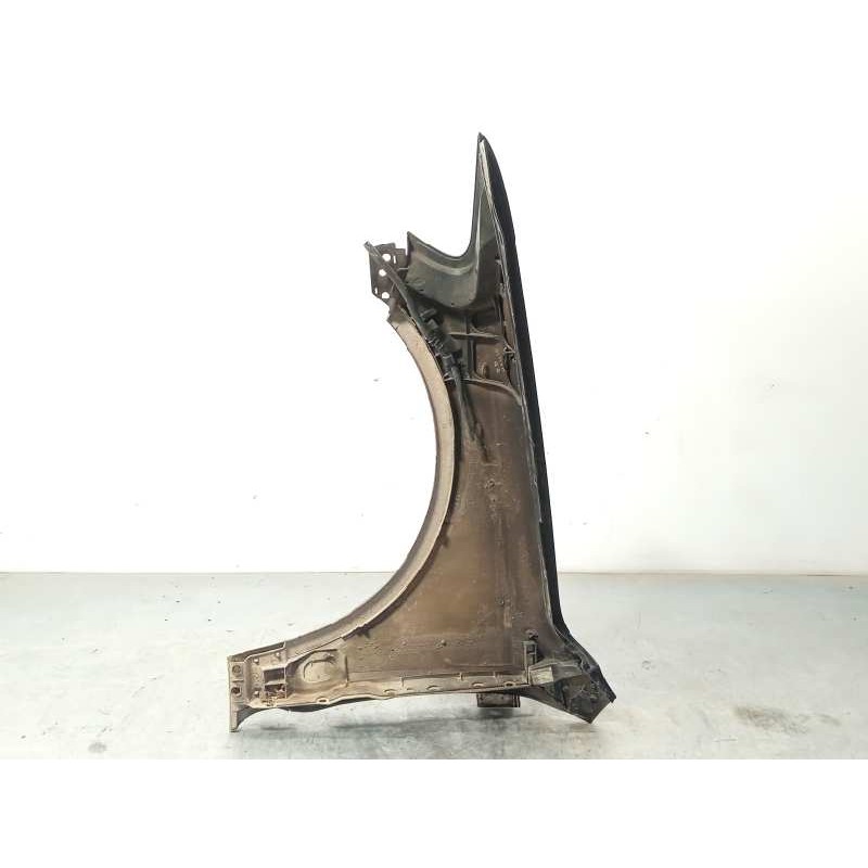 Recambio de aleta delantera derecha para volkswagen touareg (7la) tdi v10 referencia OEM IAM 7L6821102K  