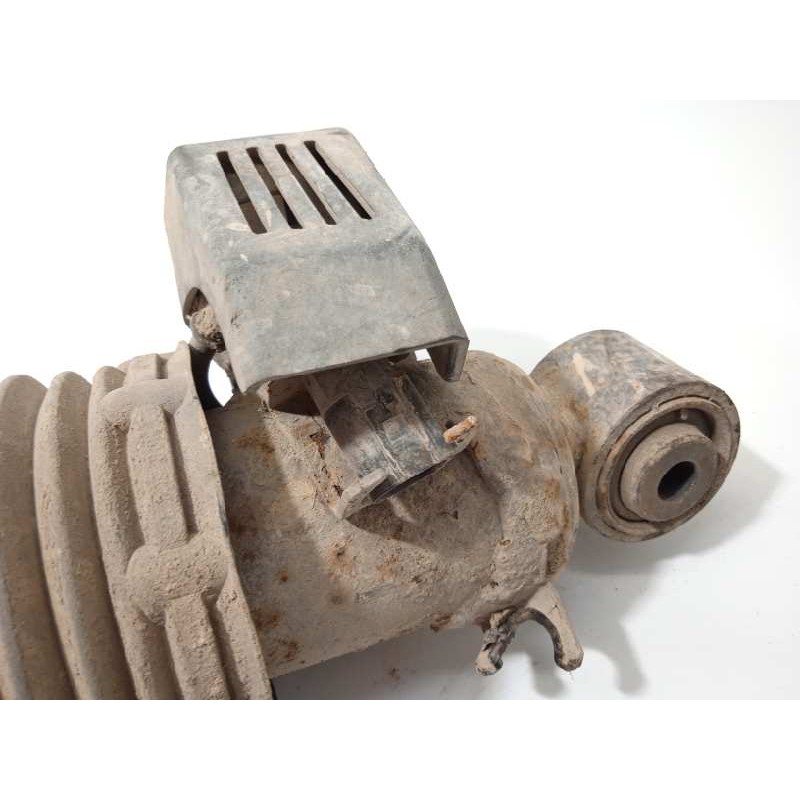 Recambio de amortiguador trasero izquierdo para volkswagen touareg (7la) tdi v10 referencia OEM IAM 7L6512021AG  