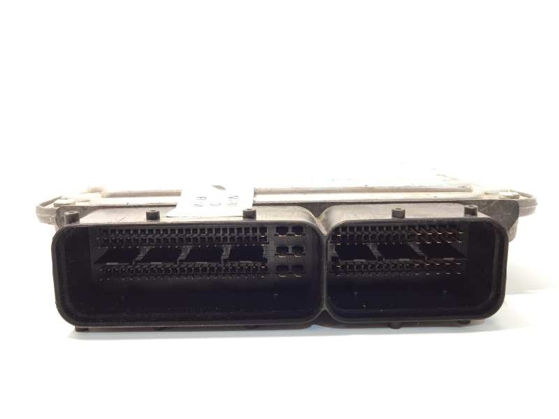 Recambio de centralita motor uce para volkswagen touareg (7la) tdi v10 referencia OEM IAM 070906016AA  0281011481