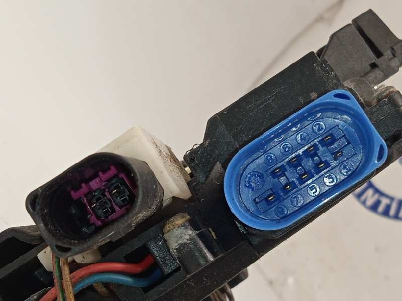 Recambio de cerradura puerta delantera izquierda para volkswagen touareg (7la) tdi v10 referencia OEM IAM 3D1837015A  