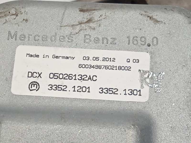 Recambio de columna direccion para lancia voyager (404) gold referencia OEM IAM 05057643AE  K05057643AE