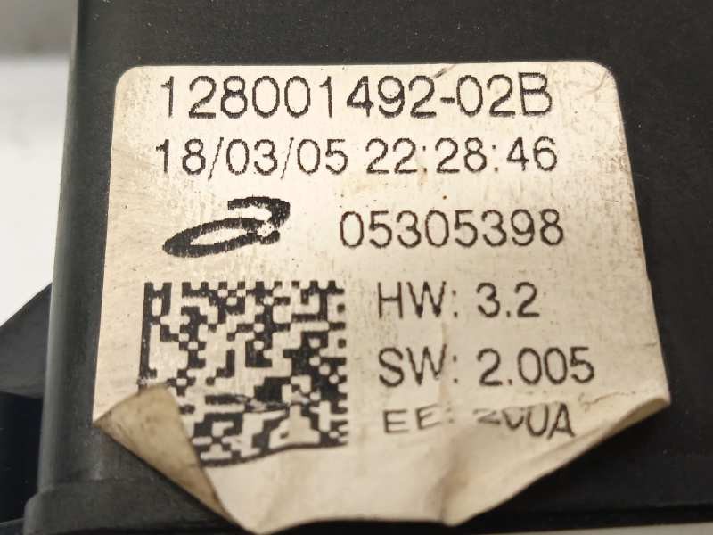 Recambio de elevalunas delantero izquierdo para renault clio iv 0.9 tce referencia OEM IAM 128001502B  807018534R