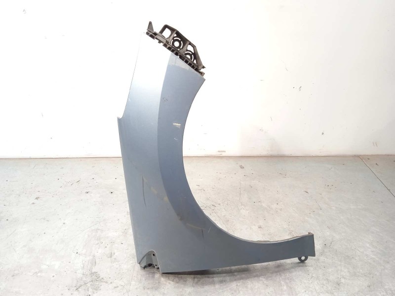 Recambio de aleta delantera derecha para peugeot 308 allure referencia OEM IAM 7841Y1  