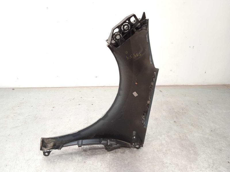 Recambio de aleta delantera derecha para peugeot 308 allure referencia OEM IAM 7841Y1  