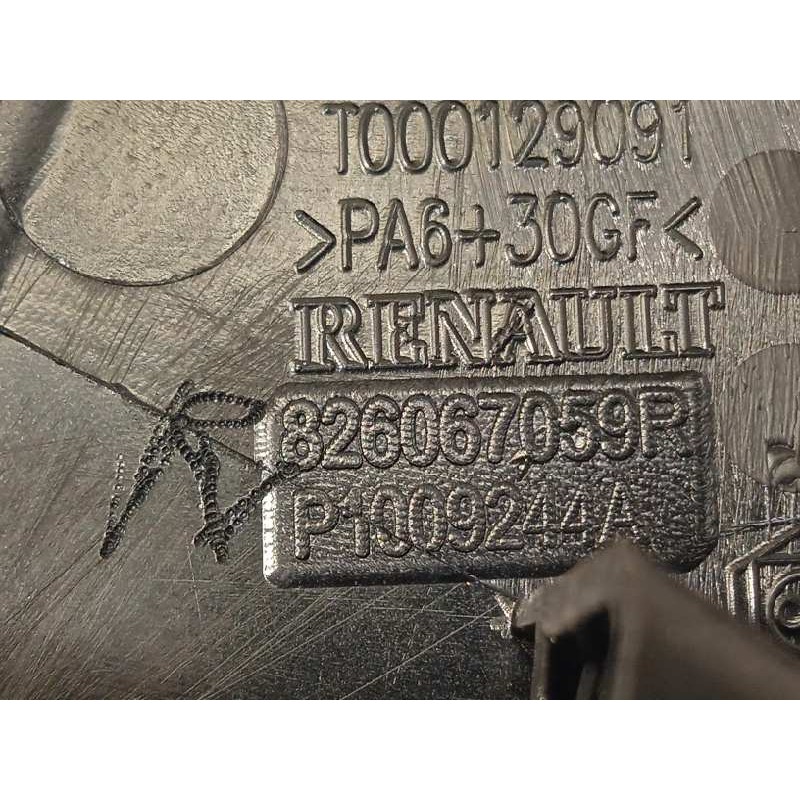 Recambio de maneta exterior trasera izquierda para renault clio iv 0.9 tce referencia OEM IAM 826067059R  