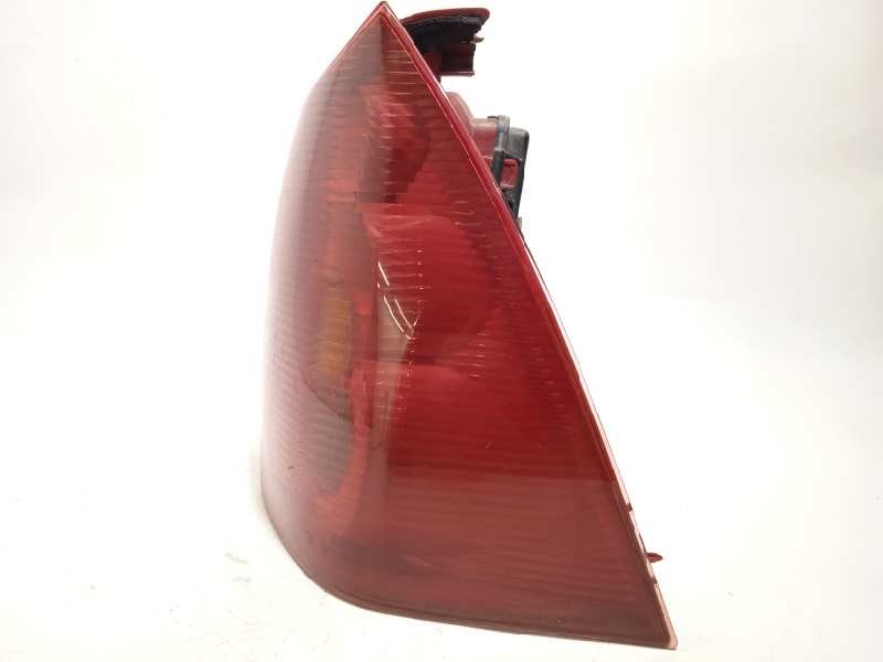 Recambio de piloto trasero derecho para peugeot 307 break / sw (s1) sw pack referencia OEM IAM 6351Q6  