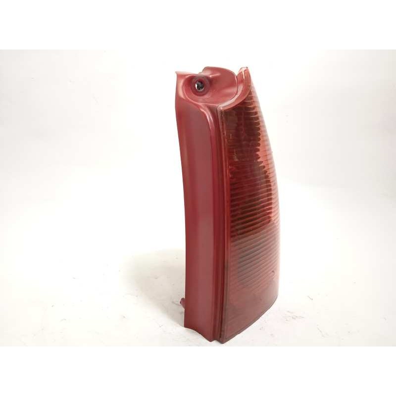 Recambio de piloto trasero derecho para peugeot 307 break / sw (s1) sw pack referencia OEM IAM 6351Q6  