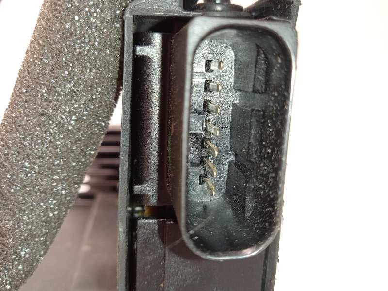 Recambio de cerradura puerta delantera derecha para citroën c4 picasso intensive referencia OEM IAM 9810310280  