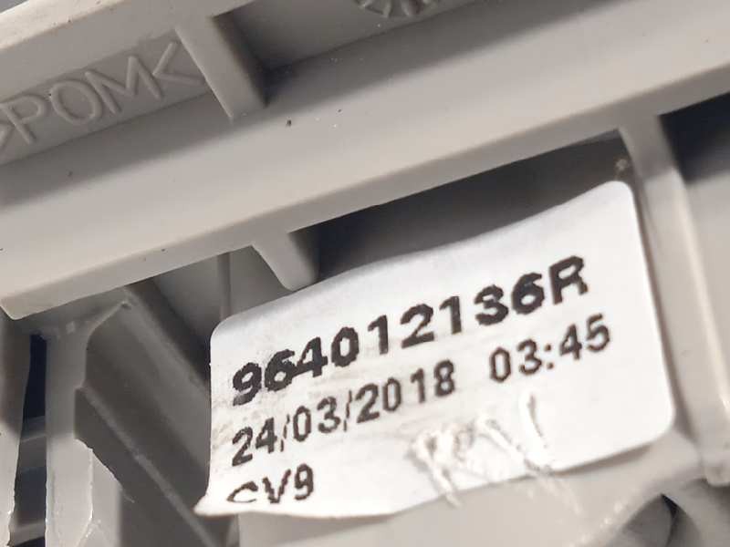 Recambio de parasol izquierdo para renault clio iv 0.9 tce referencia OEM IAM 964012136R  