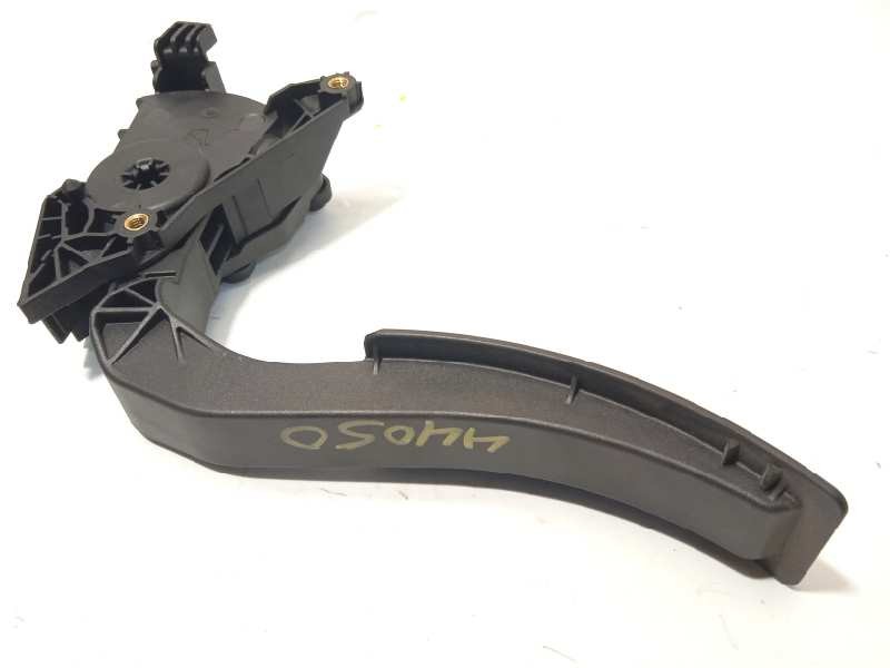 Recambio de potenciometro pedal para renault clio iv 0.9 tce referencia OEM IAM 180029347R  