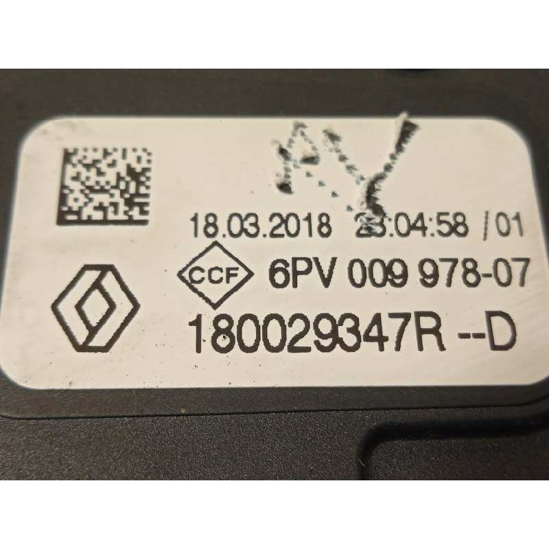 Recambio de potenciometro pedal para renault clio iv 0.9 tce referencia OEM IAM 180029347R  