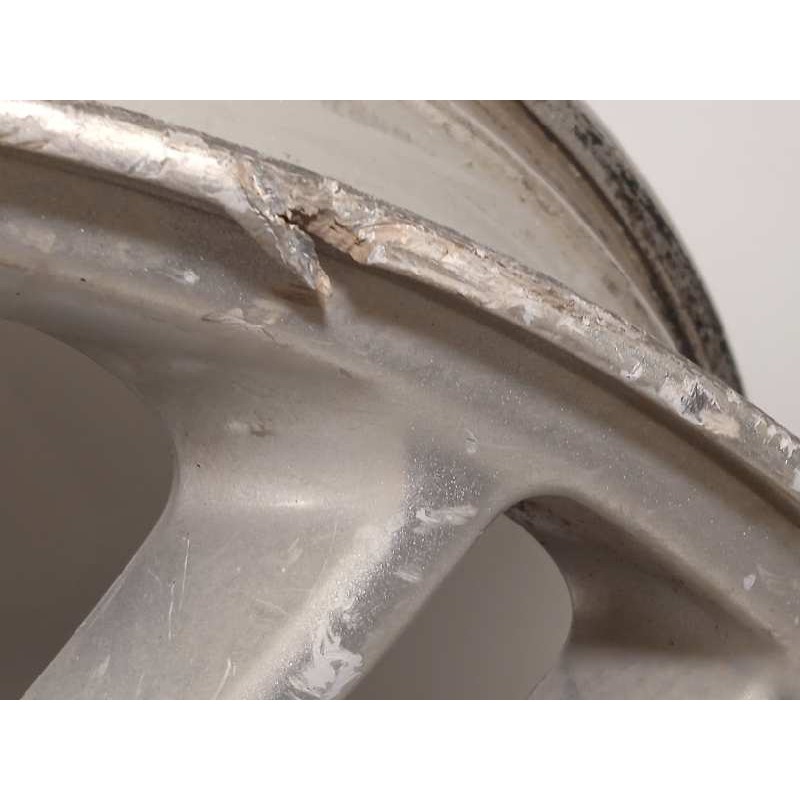 Recambio de llanta para land rover discovery v6 td s referencia OEM IAM RRC002852MNH RRC002 852MNH