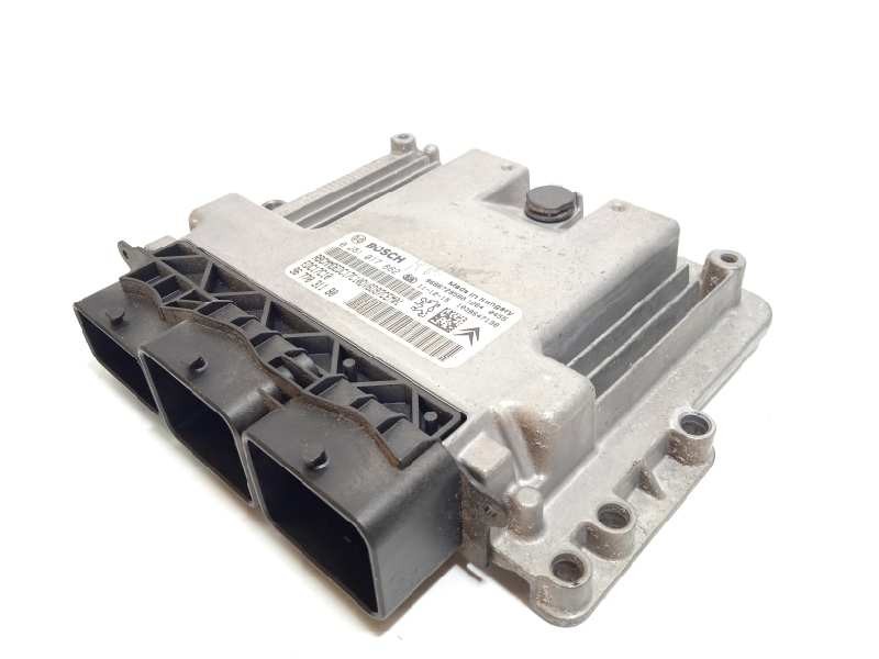 Recambio de centralita motor uce para citroën c4 lim. seduction referencia OEM IAM 9677031180 9666729580 0281017862