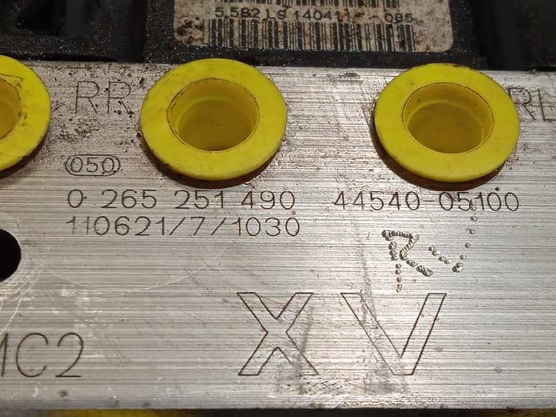 Recambio de abs para toyota avensis (t27) advance referencia OEM IAM 4454005100 0265951567 0265251490