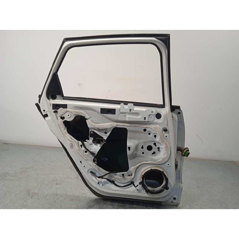 Recambio de puerta trasera izquierda para citroën c4 lim. seduction referencia OEM IAM 9006R9  