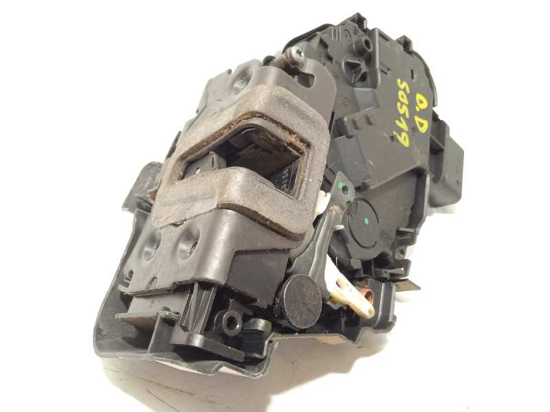 Recambio de cerradura puerta delantera derecha para land rover discovery v6 td s referencia OEM IAM FQJ000420  