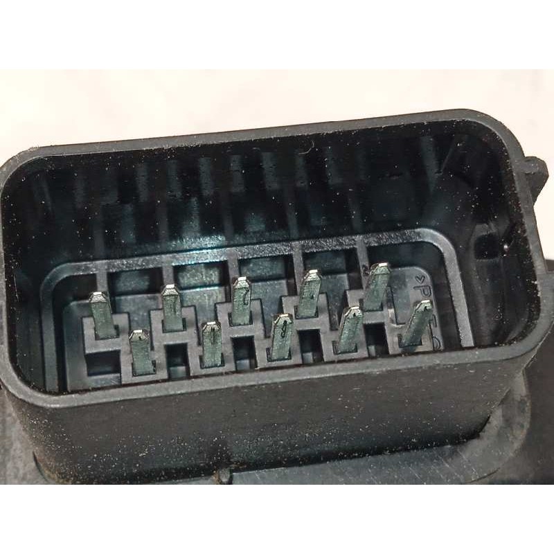 Recambio de cerradura puerta delantera derecha para land rover discovery v6 td s referencia OEM IAM FQJ000420  