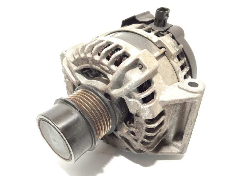 Recambio de alternador para opel corsa e 1.3 16v cdti referencia OEM IAM 39007439  0126312030