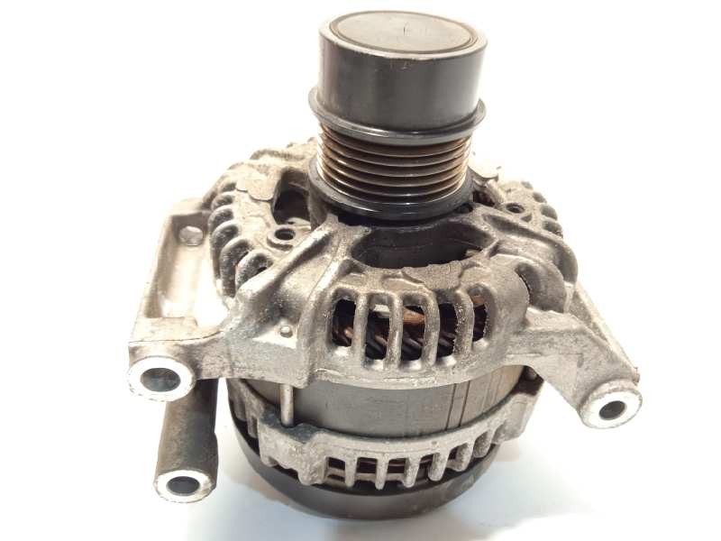 Recambio de alternador para opel corsa e 1.3 16v cdti referencia OEM IAM 39007439  0126312030