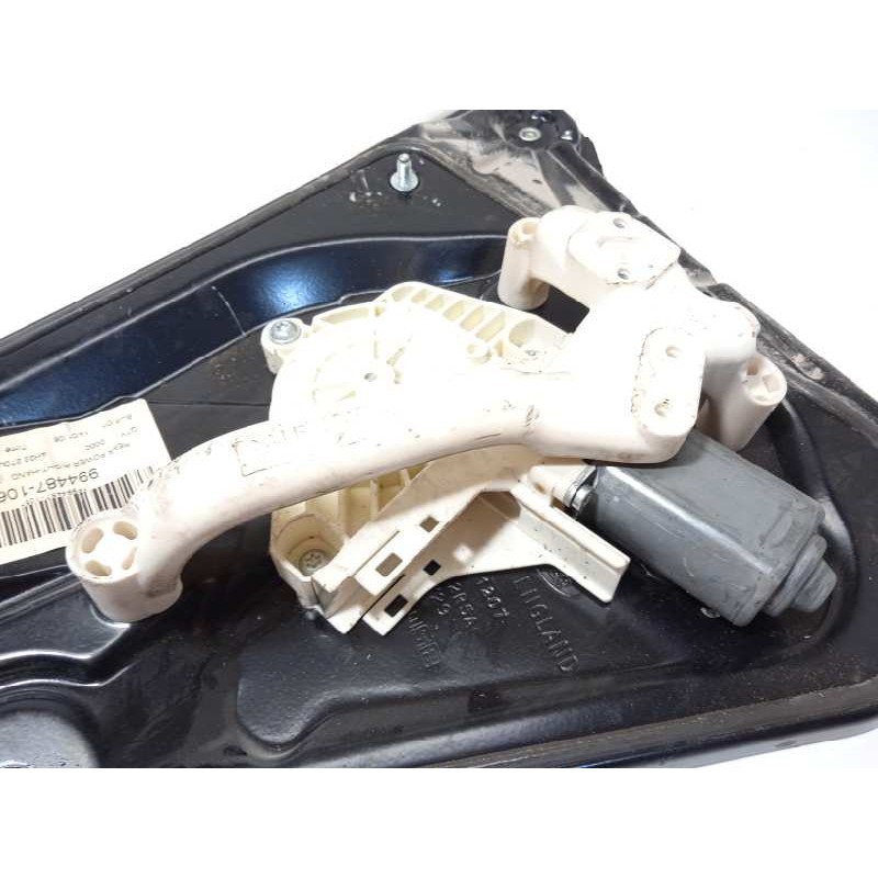 Recambio de elevalunas trasero derecho para land rover discovery v6 td s referencia OEM IAM 4H2227000AB  