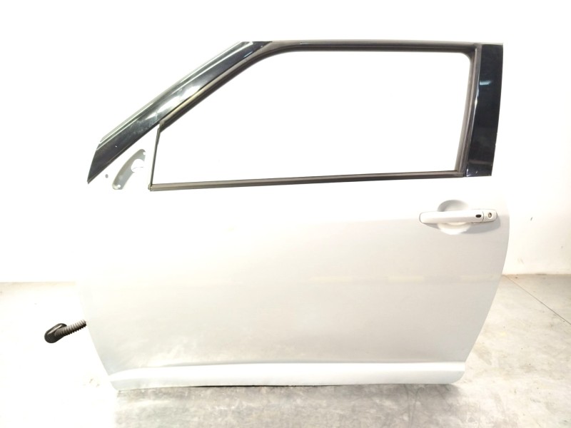 PUERTA DELANTERA IZQUIERDA 6800262K00 