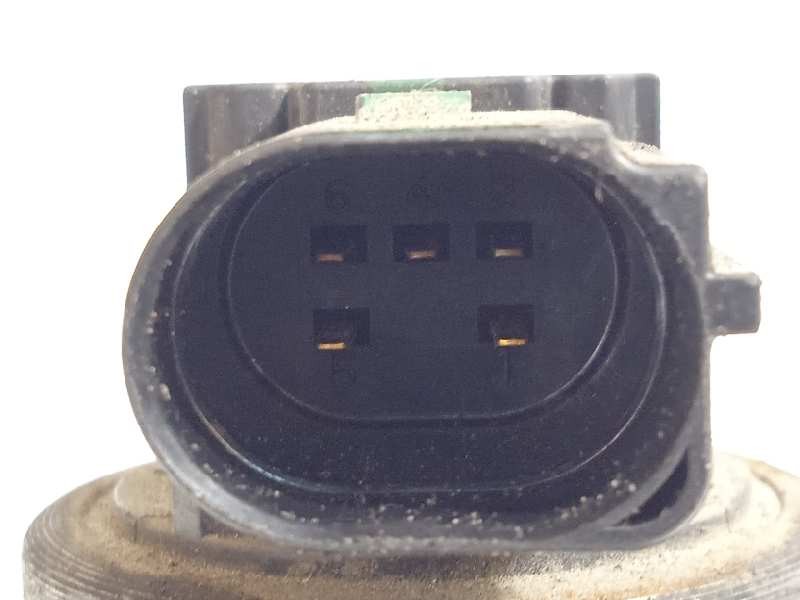 Recambio de valvula egr para kia cee´d concept referencia OEM IAM 284102A300  