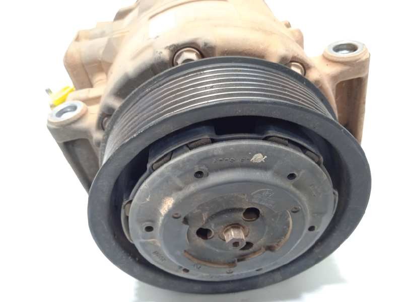 Recambio de compresor aire acondicionado para land rover discovery v6 td s referencia OEM IAM JPB000183  4471808383