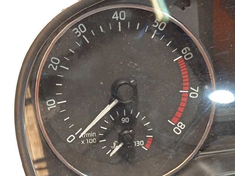 Recambio de cuadro instrumentos para skoda fabia 1.2 tsi referencia OEM IAM 6V0920740B  A2C38358400