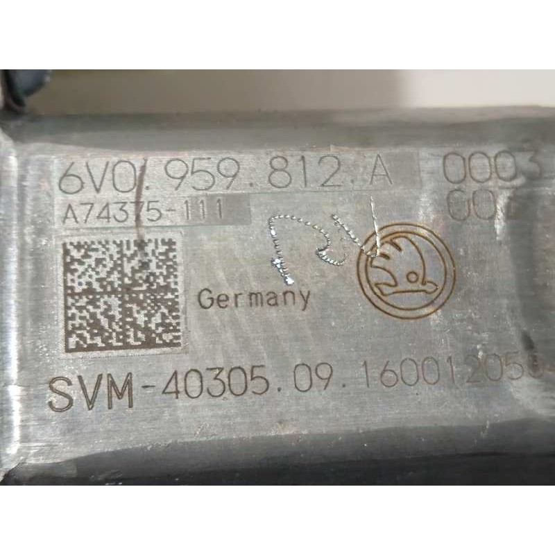 Recambio de elevalunas trasero derecho para skoda fabia 1.2 tsi referencia OEM IAM 6V0959812A  