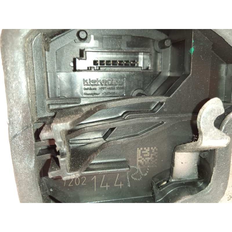 Recambio de cerradura puerta delantera derecha para bmw serie 7 (f01/f02) 730ld referencia OEM IAM 7202144  51217202144