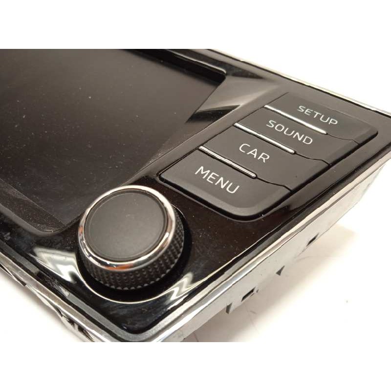 Recambio de pantalla multifuncion para skoda fabia 1.2 tsi referencia OEM IAM 6V0919604B  