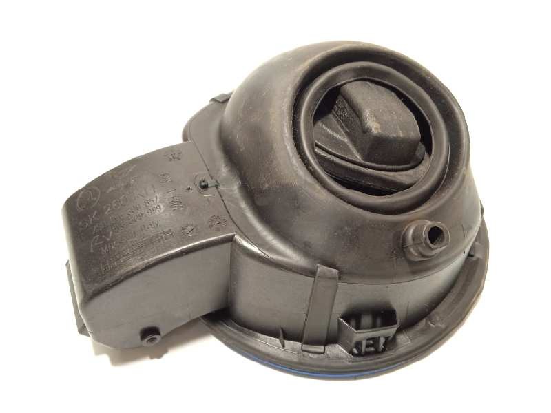 Recambio de tapa exterior combustible para skoda fabia 1.2 tsi referencia OEM IAM 6V6809857  6V6809909