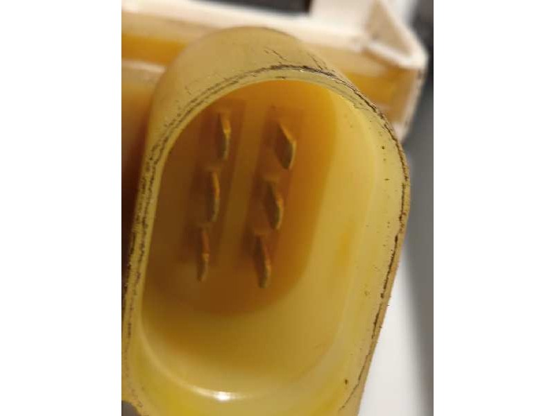 Recambio de elevalunas delantero derecho para bmw serie 7 (f01/f02) 730ld referencia OEM IAM 7046032 0130822515 51337182106