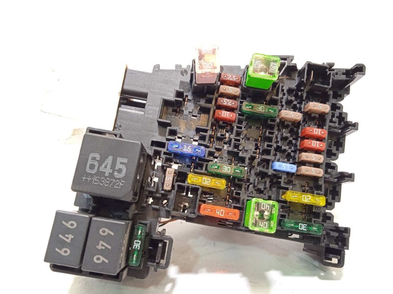 Recambio de caja reles / fusibles para seat leon st (5f8) x-perience 4drive referencia OEM IAM 5Q0937615C  