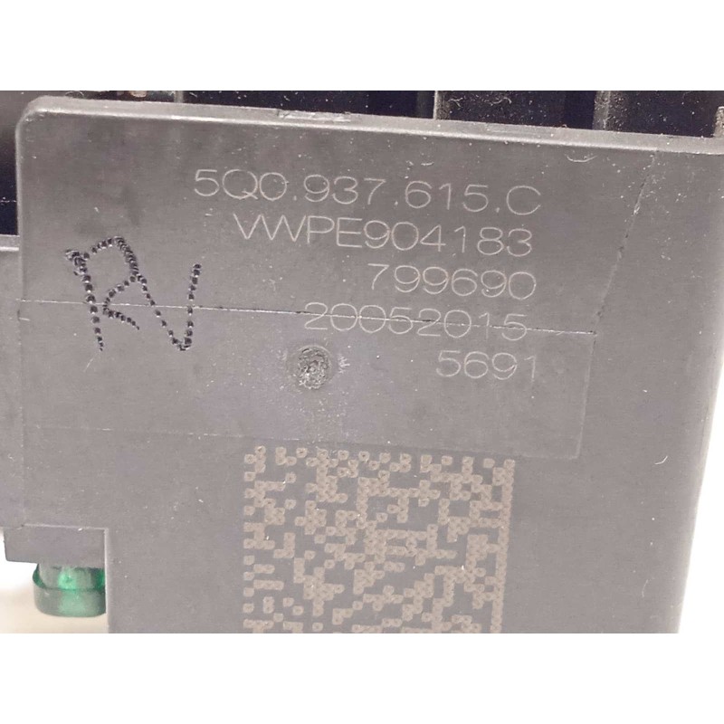 Recambio de caja reles / fusibles para seat leon st (5f8) x-perience 4drive referencia OEM IAM 5Q0937615C  