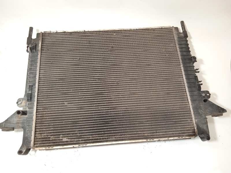 Recambio de radiador agua para land rover discovery v6 td s referencia OEM IAM ETP10112  