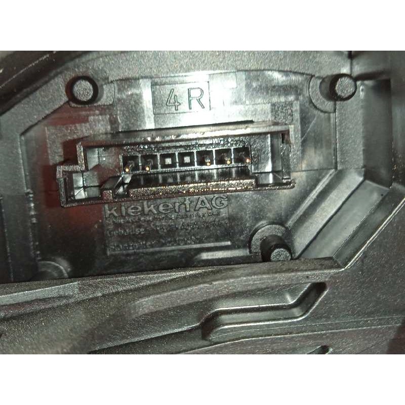 Recambio de cerradura puerta trasera derecha para bmw serie 5 touring (e61) 520d referencia OEM IAM 7202148  51227202148