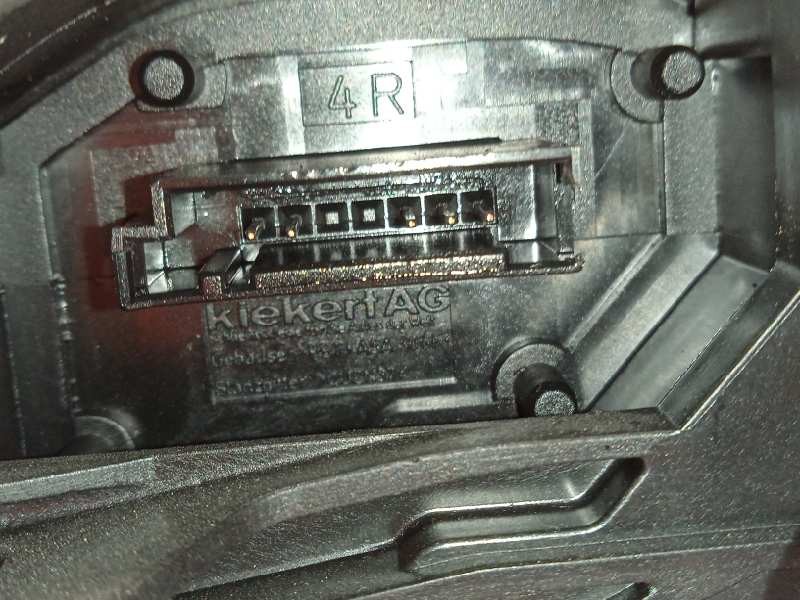 Recambio de cerradura puerta trasera derecha para bmw serie 5 touring (e61) 520d referencia OEM IAM 7202148  51227202148