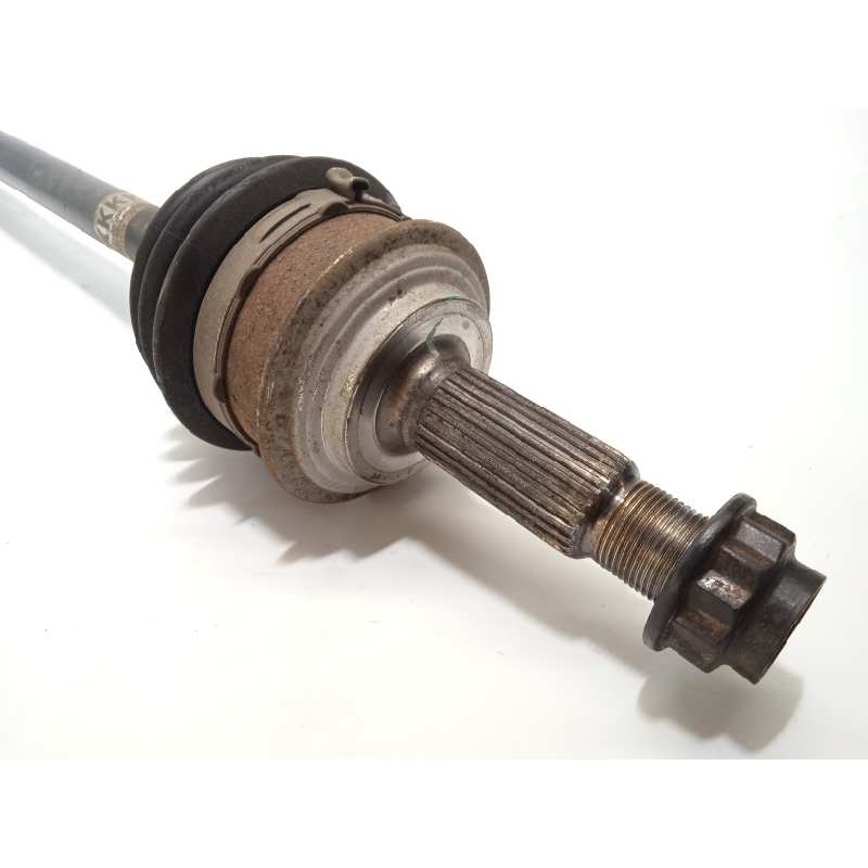 Recambio de transmision delantera derecha para toyota yaris 1.0 cat referencia OEM IAM 43100D650  