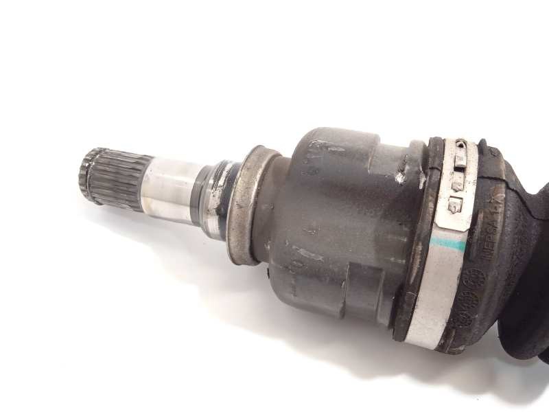 Recambio de transmision delantera derecha para toyota yaris 1.0 cat referencia OEM IAM 43100D650  