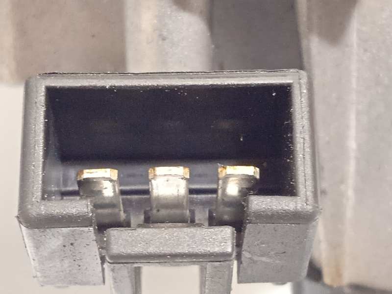 Recambio de motor limpia trasero para chevrolet orlando 2.0 diesel cat referencia OEM IAM 96830410  