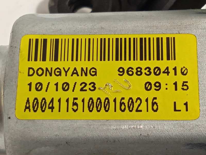 Recambio de motor limpia trasero para chevrolet orlando 2.0 diesel cat referencia OEM IAM 96830410  