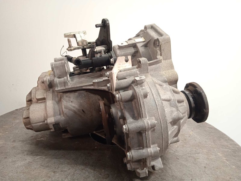 Recambio de caja cambios para volkswagen golf vi (5k1) sport referencia OEM IAM MCB  02S300046T