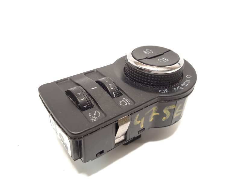 Recambio de mando luces para chevrolet orlando 2.0 diesel cat referencia OEM IAM 13301752  